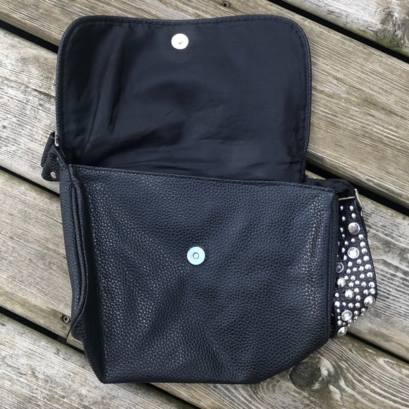 Aldo Gemstone Rivet Vegan Messenger Bag - Picture 7 of 7